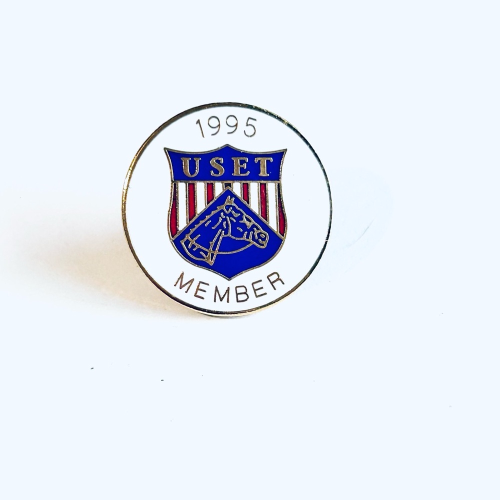 1995 USET Member Pin